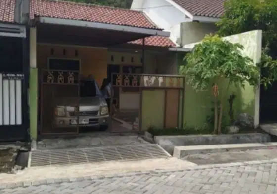 Dijual Rumah Siap Pakai jl. Pesona Kekancan Mukti Semarang