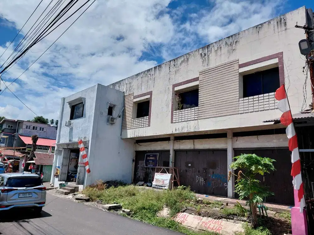 Ruko 2 Lantai 104 m2 di Tuminting - Cocok untuk Usaha dan Kantor