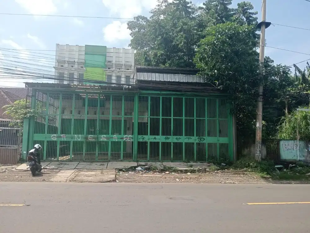 Disewakan Gudang 2 lantai dengan luas 1000m2 di Cibadak kab Sukabumi