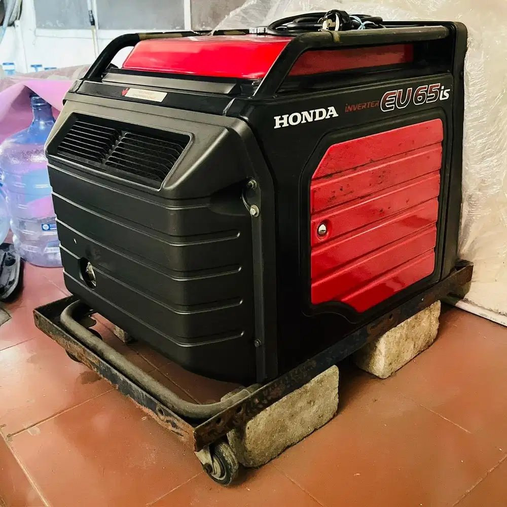 Genset Honda EU65IS