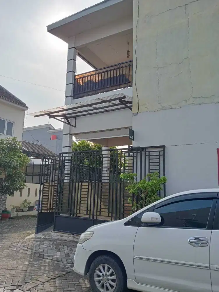 Dijual Rumah Dwi Fungsi jl. Dinar Tlogosari Semarang
