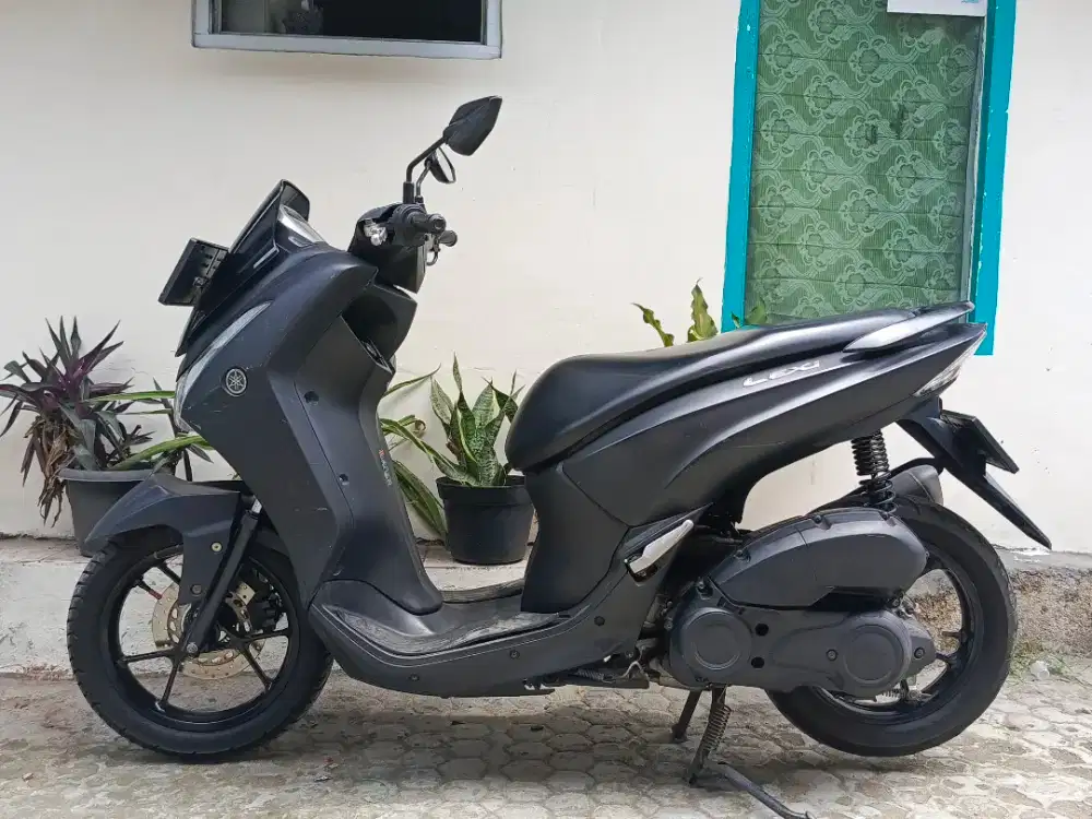 Bisa tuker tambah, Yamaha Lexi 2019 komplit kunci 2