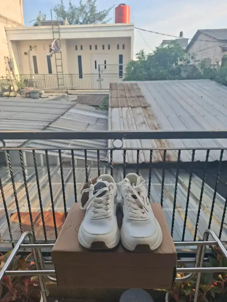 Sepatu Diadora Karyl White Women Original