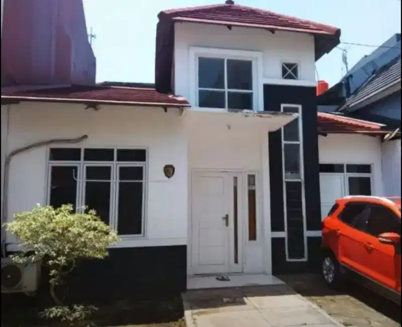 Rumah bagus modern dlm cluster akses 2 mibil du dukuh kramat jati