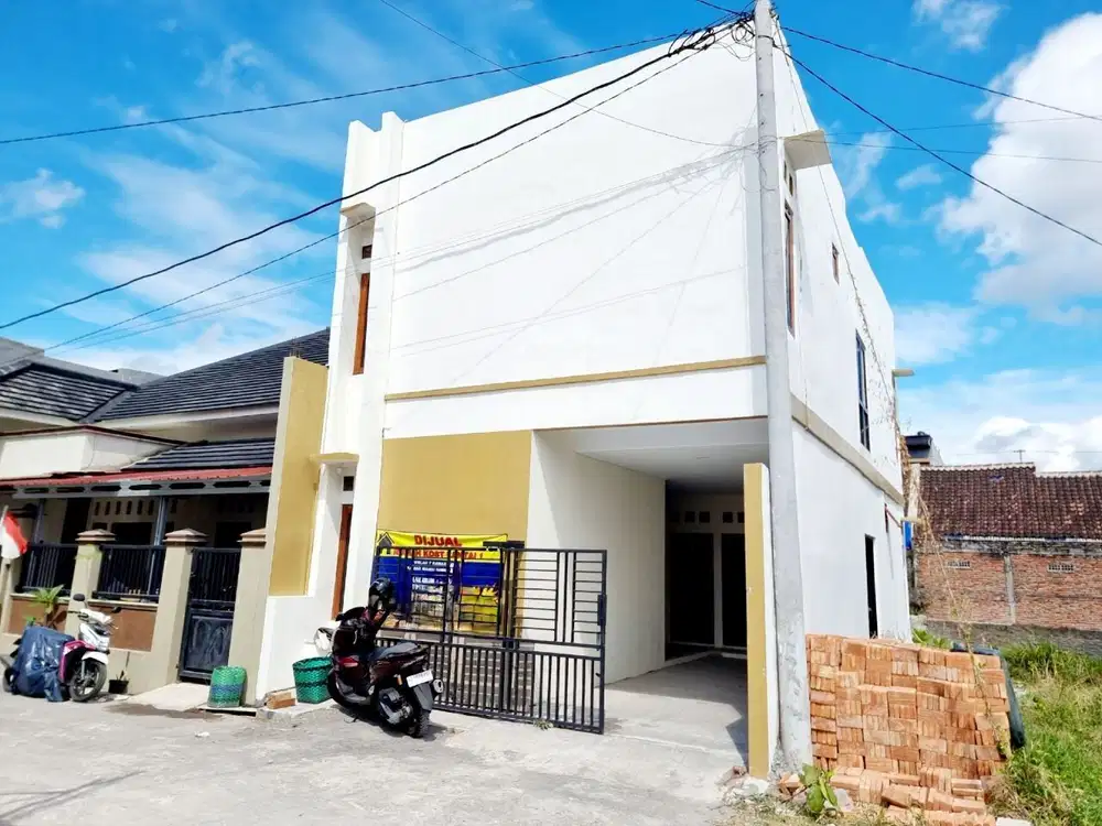 Rumah Kos Baru Gress Siap Pakai utk Usaha Kos dekat ke Kampus UMS