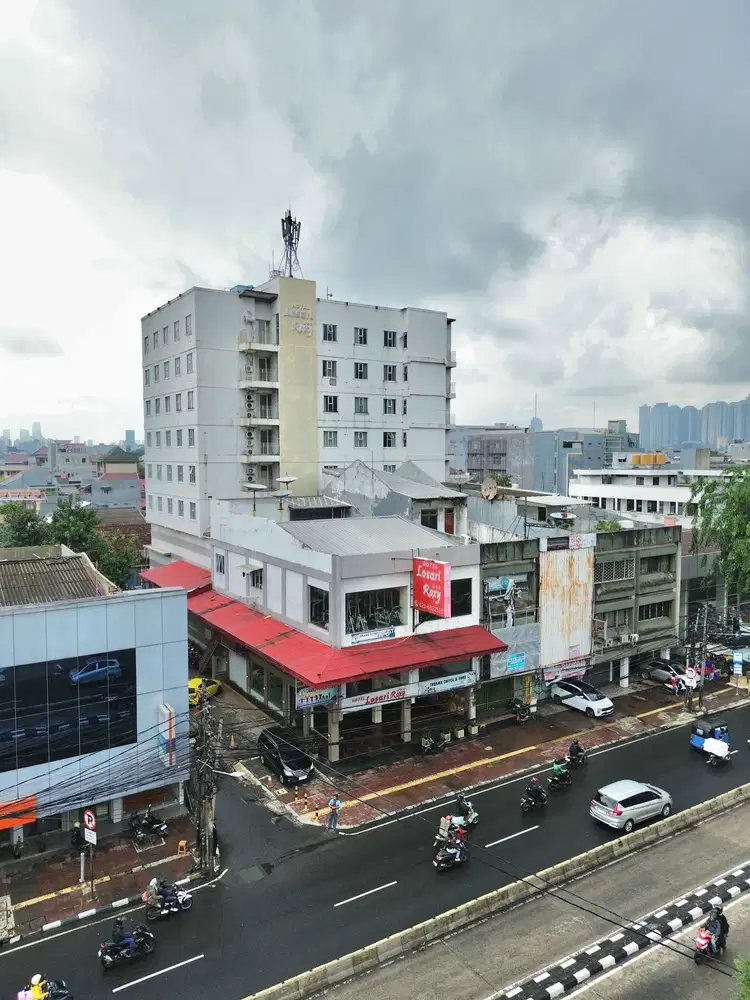 FOR SALE CIDENG - JAKARTA PUSAT HOTEL BINTANG 3  HARGA DIBAWAH NJOP