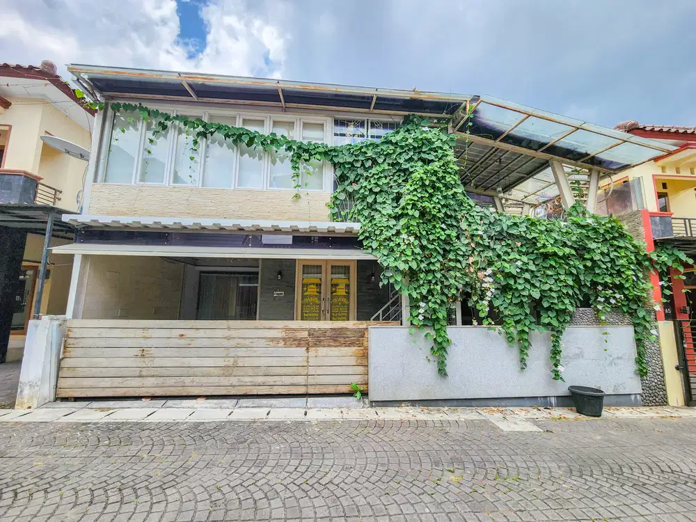 Rumah bagus homestay di condong catur dekat UPN