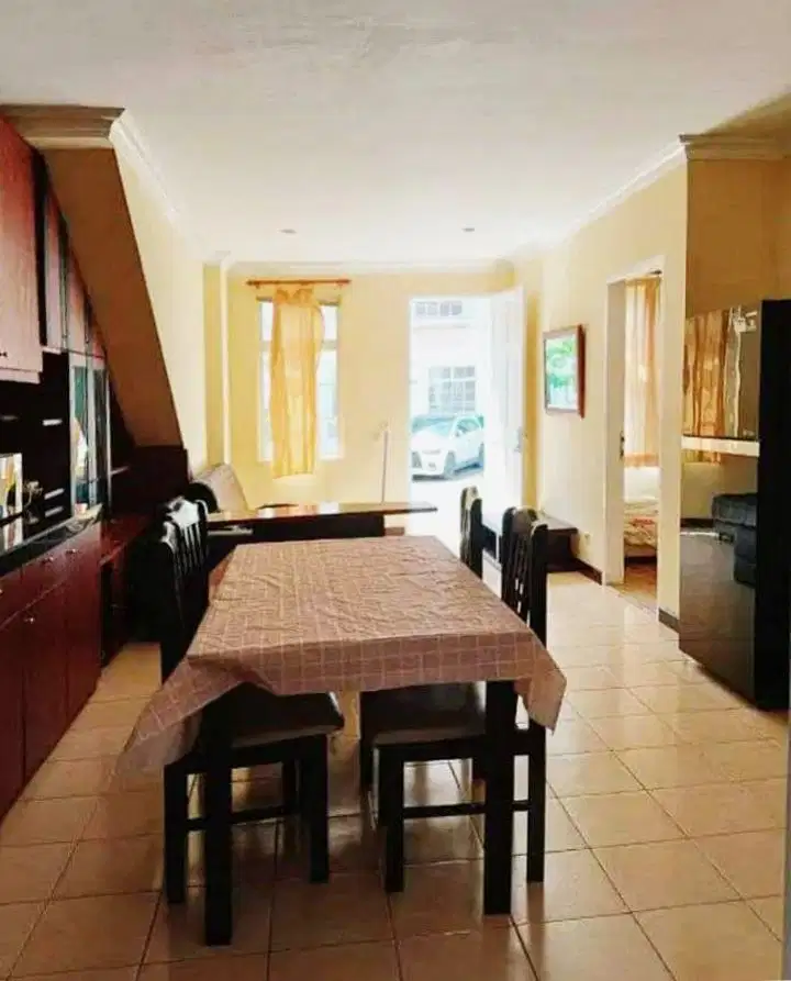 jual cepat townhouse lantai 1 harga 600 juta lippo karawaci tangerang