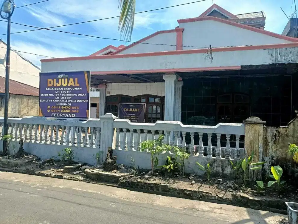 Rumah Luas 288 m2 di Manado Nyaman Strategis