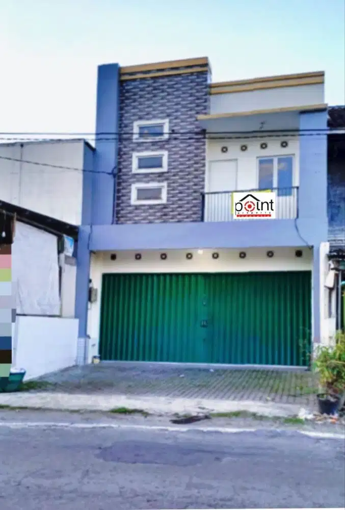 Ruko Strategis 2lt Cocok untuk Kantor atau Usaha