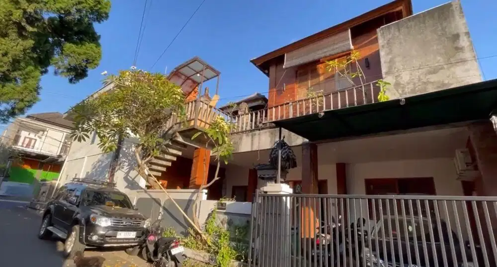 DIJUAL RUMAH SIAP HUNI FULL FURNISHED DI UBUNG DENPASAR