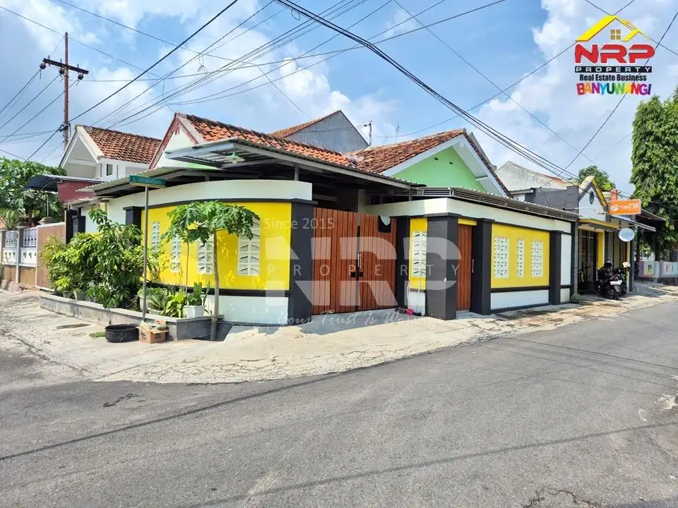 Dijual Rumah Hook dan Toko  Strategis di Tamanbaru , Banyuwangi