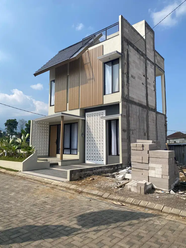 Di jual villa batu promo kemerdekaan khusus di bulan ini
