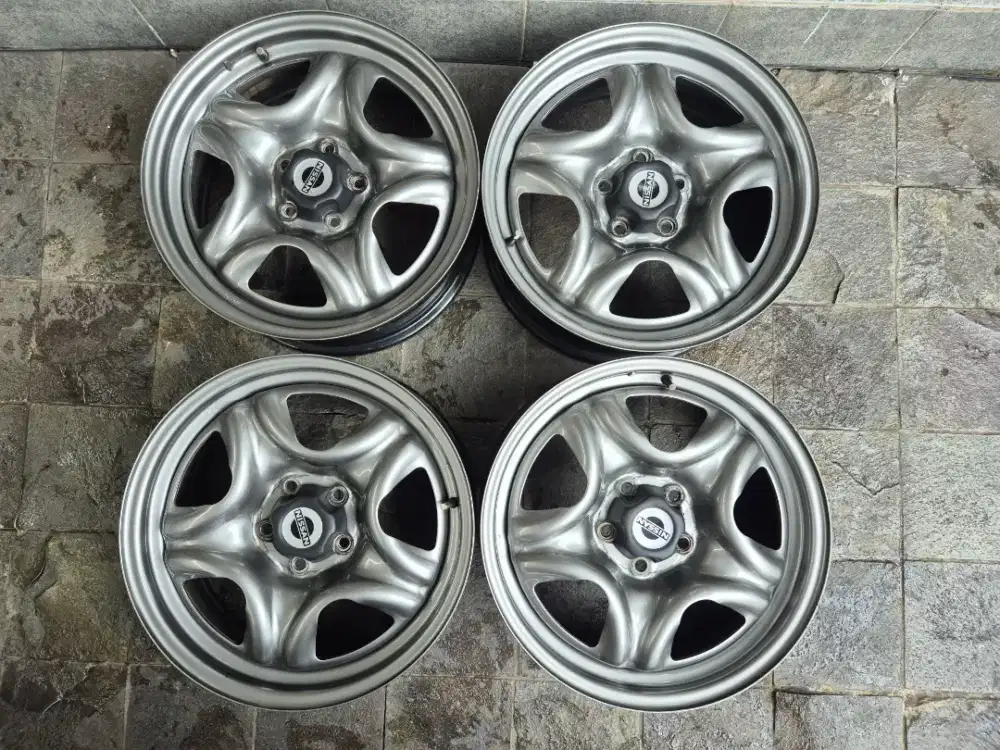 Velg Kaleng R17 rare