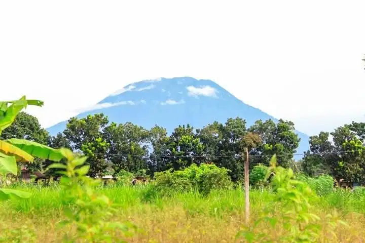 Rumah di BALI Pantai Jasry Karangasem-daerah pariwisata water palace