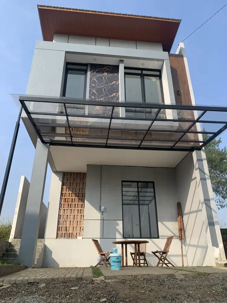 Rumah nuansa villa bandung utara dekat ke kampus widyatama