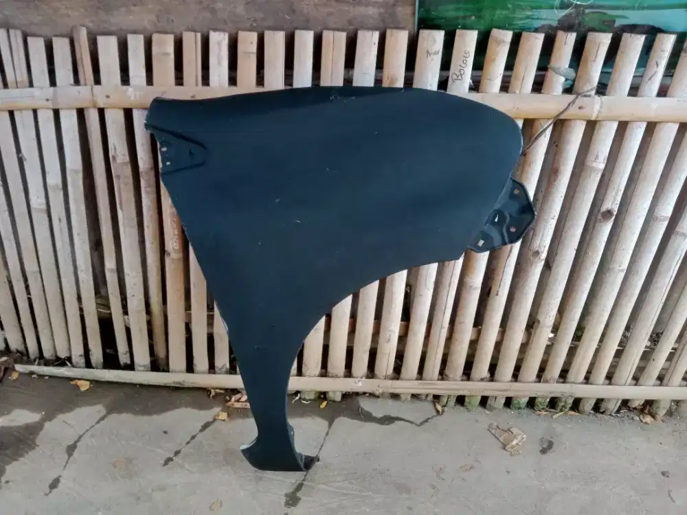 Fender Spakbor depan Avanza Xenia Tahun 2016 2021 Kanan