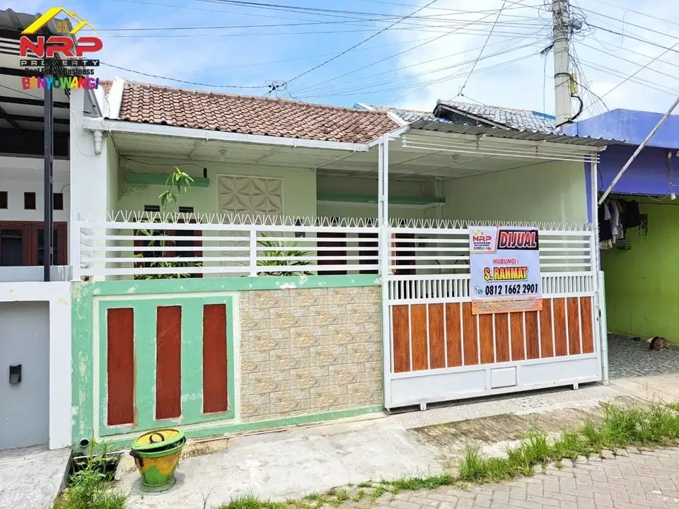 Dijual Rumah Cantik Full Furniture di Perum Villa Kertosari - Bwi