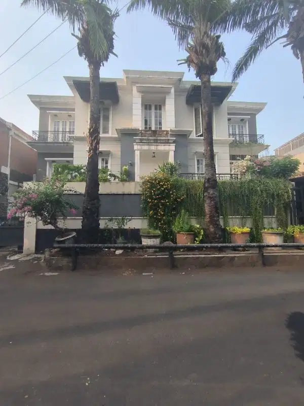 jual rumah furnished bebas banjir di cempaka putih jakarta pusat