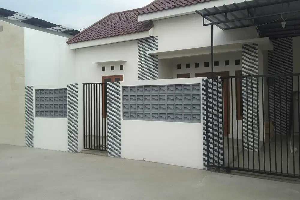Di jual rumah baru dkt RS Mata Solo Eyes center