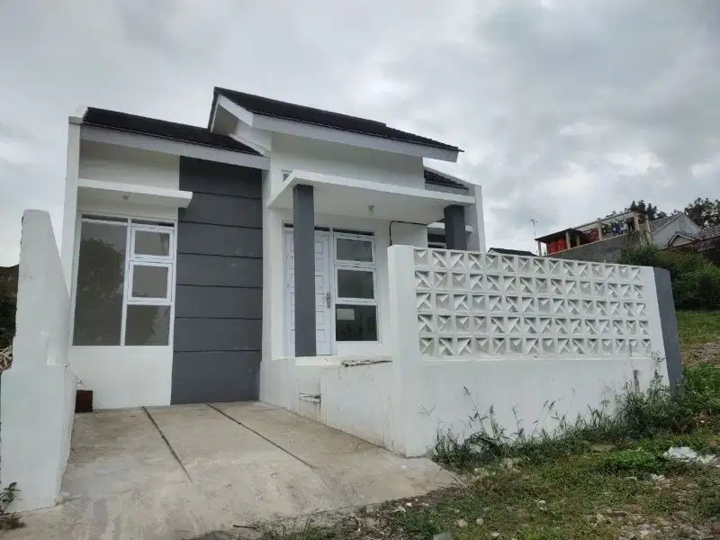 Villa Cimahi Udara Sejuk Lokasi Dekat Destinasi Wisata