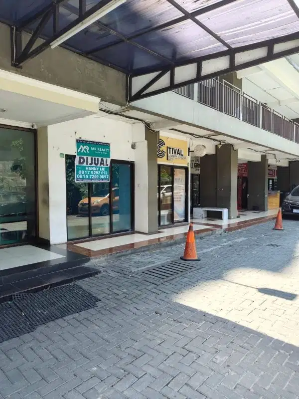 Kios Lokasi Strategis Sebelah Lobby Saphire  Gateway Cicadas