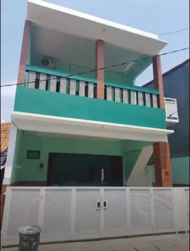 Kost semi Kontrakan