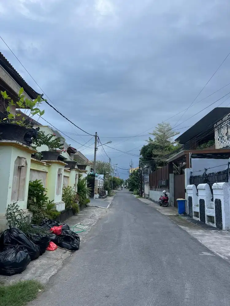 Di kontrakan rumah jln Ciung Wanara, DPS, Bali