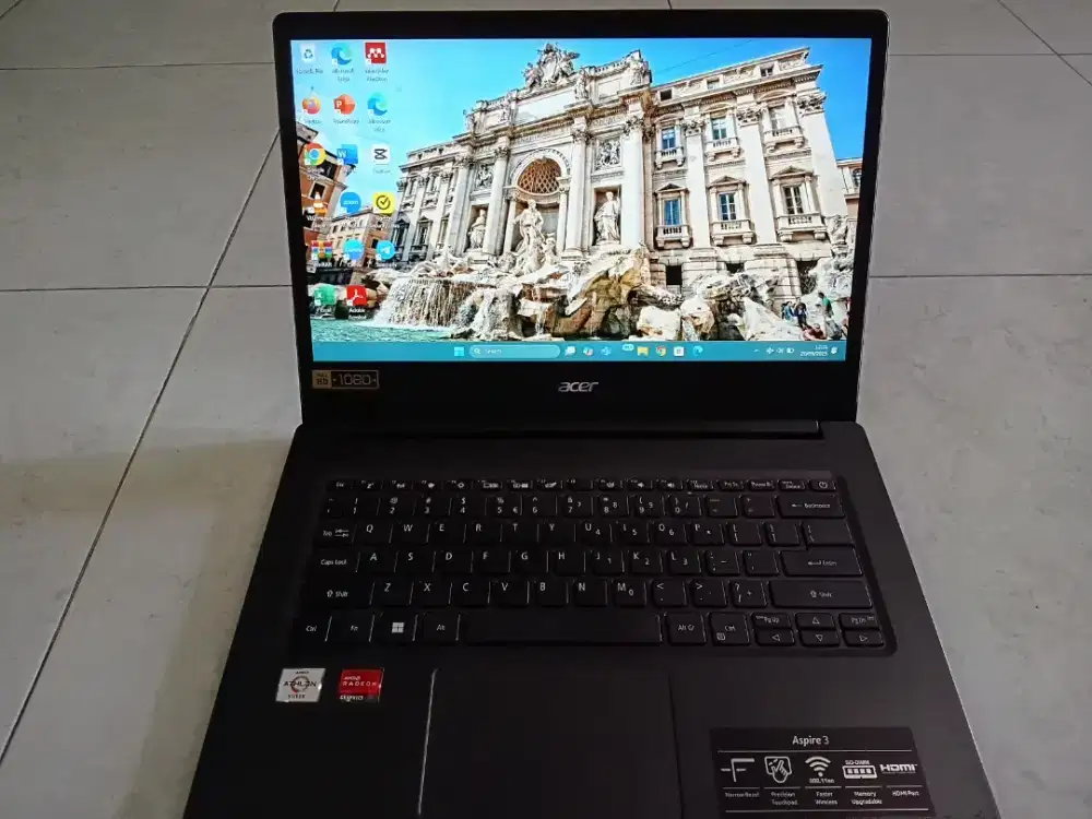 Laptop murah Acer Aspire 14inchi Orisinil Asli Lengkap Like New