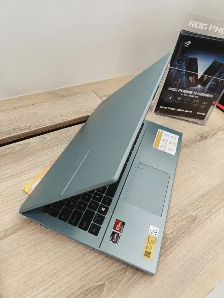 ASUS Vivobook E1504FA,AMD R3 15,6 16GB/512GB SSD,Cicilan Pakai KTP