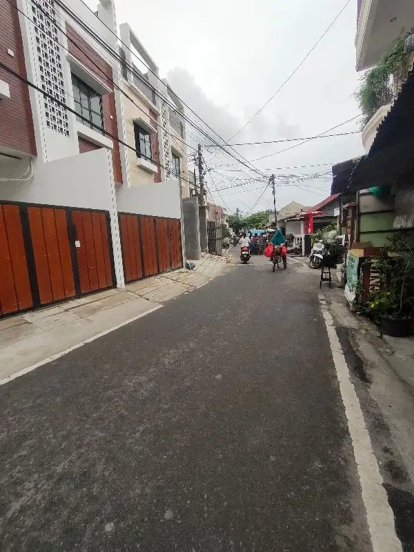 Di jual rumah paling murah di cempaka putih jakarta pusat