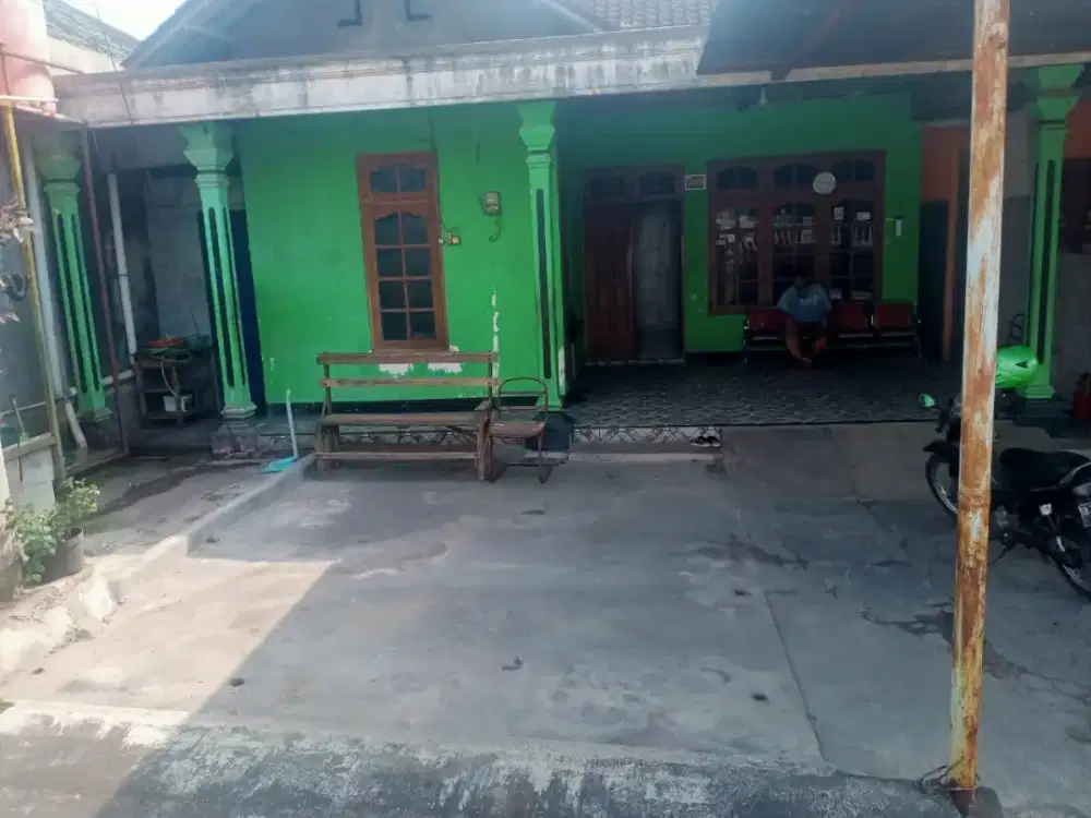 Jual rumah pinggir jln raya watu burik luas 255mtr harga 900jt nego