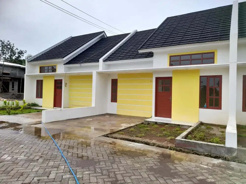 DIJUAL RUMAH DI MONCOLE DEKAT POLSEK