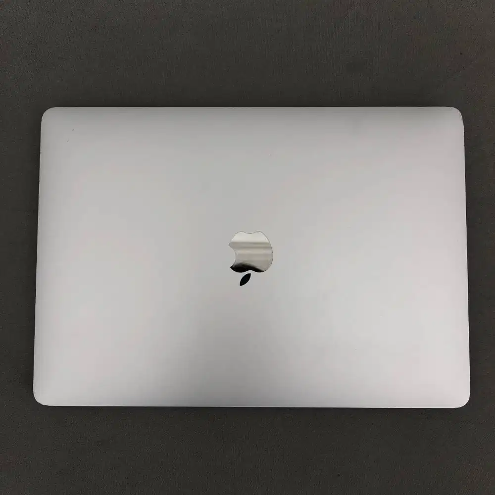 Macbook Air 2020 8/128Gb