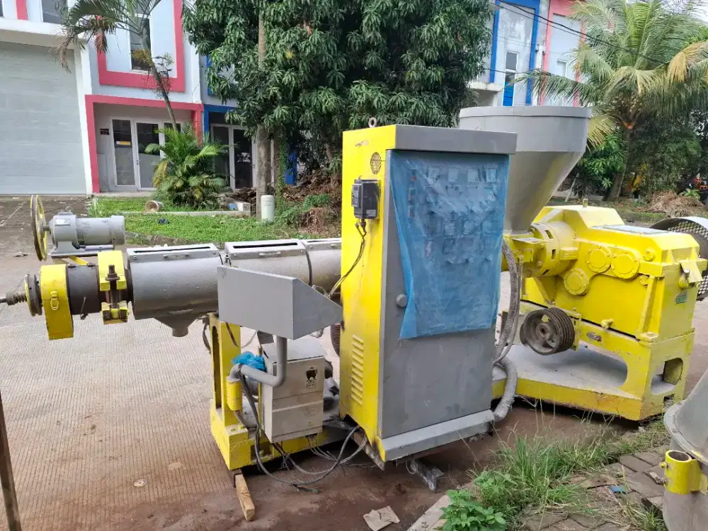 Mesin Extruder PVC Compound
