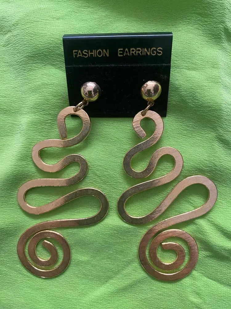 ANTING PESTA PANJANG – PRELOVED