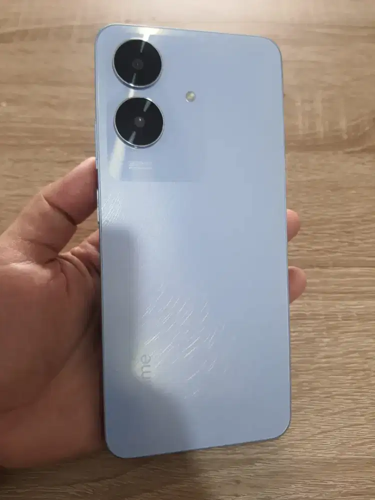 Realme Note 60-4G.ram 6/128GB.GOLDEN PONSEL