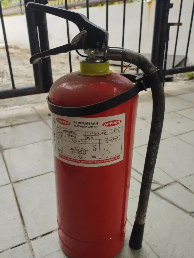 Tabung Pemadam Kebakaran 3kg.