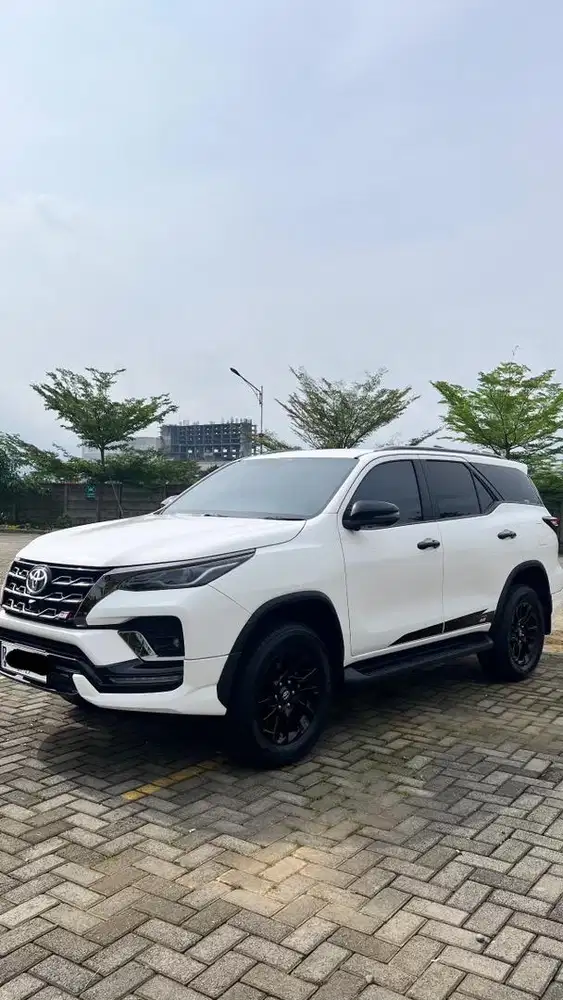 Fortuner GR 2.8 4x2