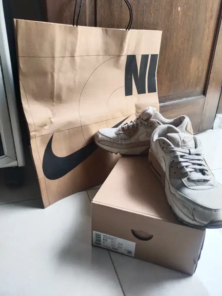 Sepatu Nike Air Cream for woman