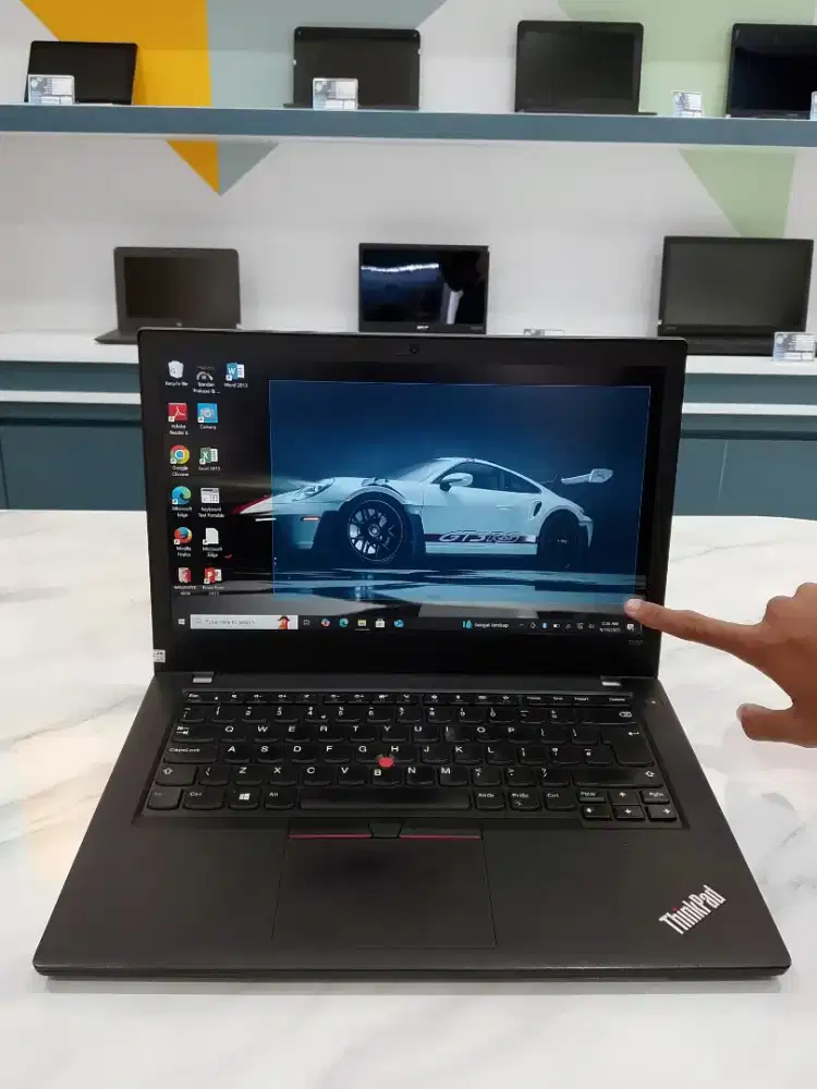 (L35)Laptop touchscreen i5Gen8 VGA UHD 8GB 256GB 14Inch COD di tempat