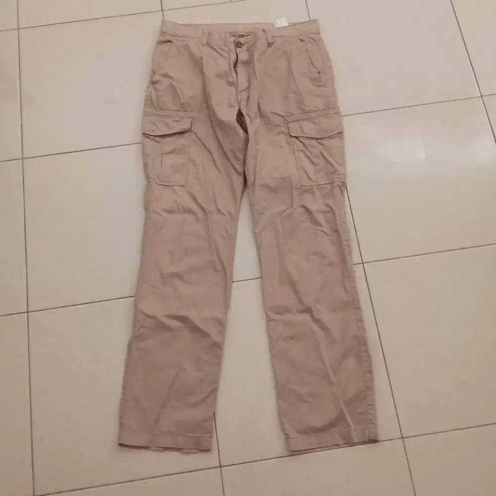 Celana Panjang Cargo Uniqlo Pants size 33-34