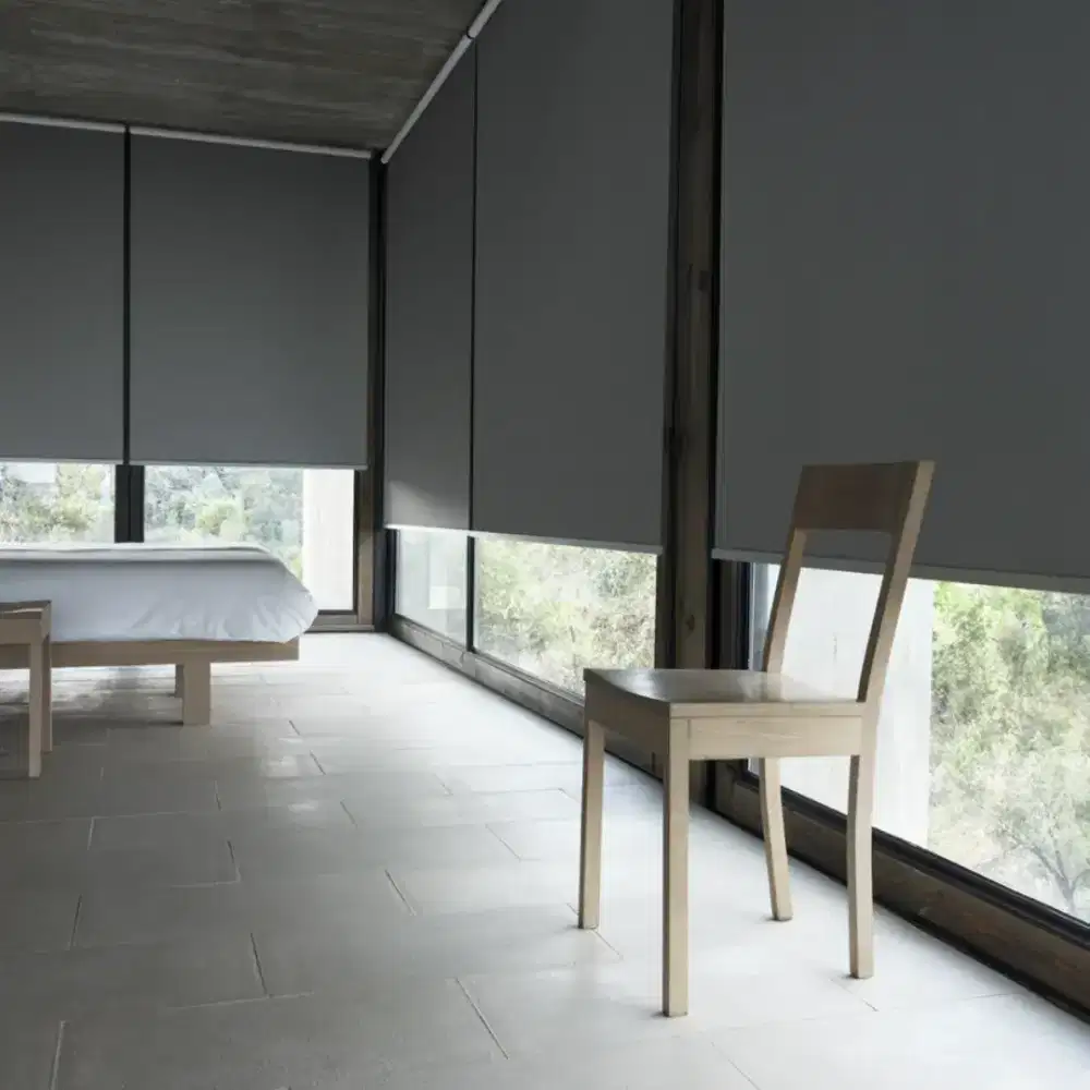 Tiria jendela gedung dan kantor tirai roller blind