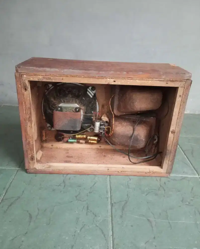 Dijual Speaker merk Telefunken jadul Ori Classic