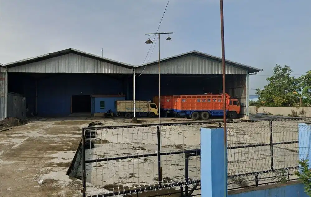 Dijual Gudang, Zona Industri Demak, luas tanah 3,2 hektar, bangunan luas 3700 m2,  Jl Raya Pantura Demak Kudus