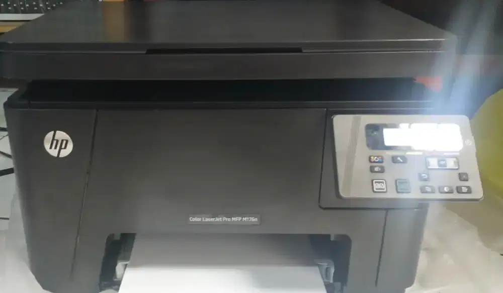 Printer HP LaserJet Color MFP M 176n