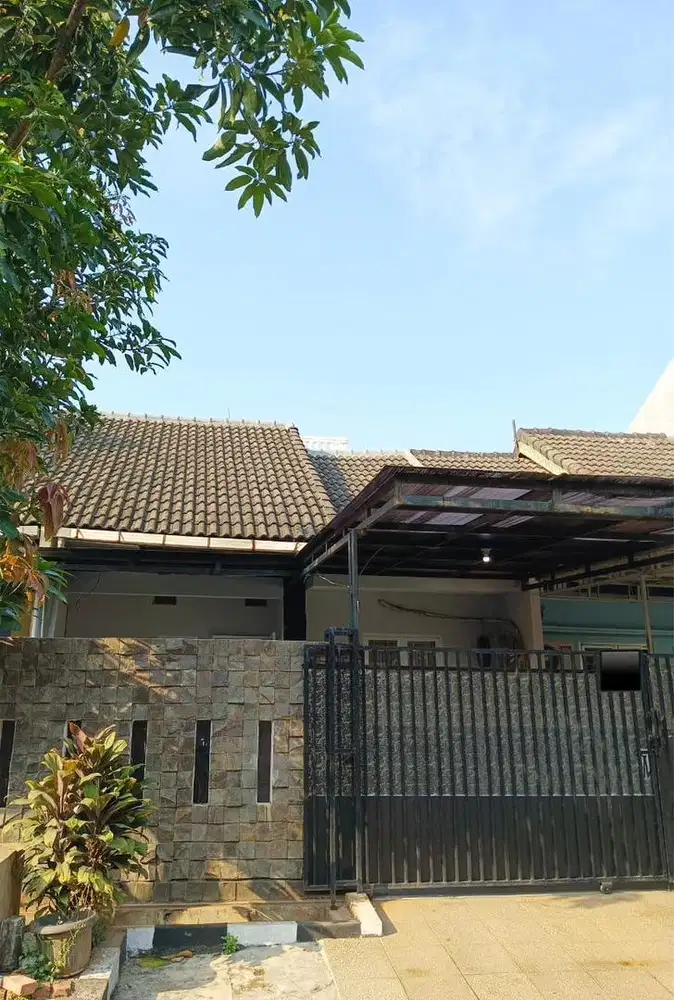 Dijual Rumah 1.5Lantai Di Banjar Wijaya Cipondoh