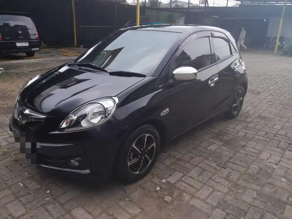 Honda Brio E At 2015 pemakain 2016 warna Hitam