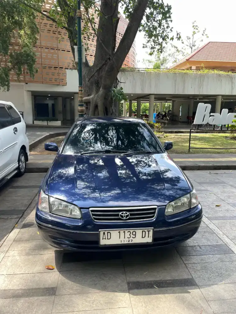 Dijual Toyota Camry 2001 Pajak hidup