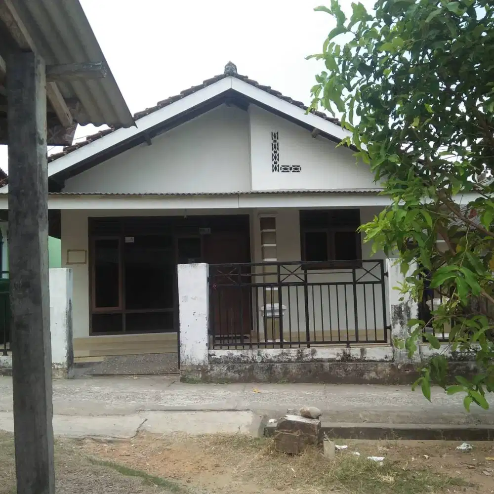 Rumah 3 Kamar Tidur Lokasi di Kota Metro